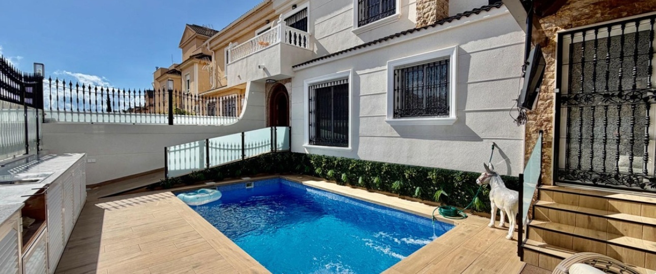 Resale - Villa - Orihuela - La Zenia