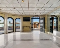 Resale - Villa - Orihuela - La Zenia