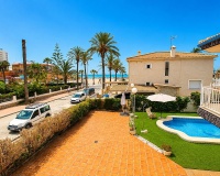 Resale - Villa - Orihuela - La Zenia