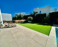 Resale - Villa - Orihuela - Las Colinas Golf