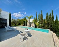 Resale - Villa - Orihuela - Las Colinas Golf