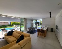 Resale - Villa - Orihuela - Las Colinas Golf