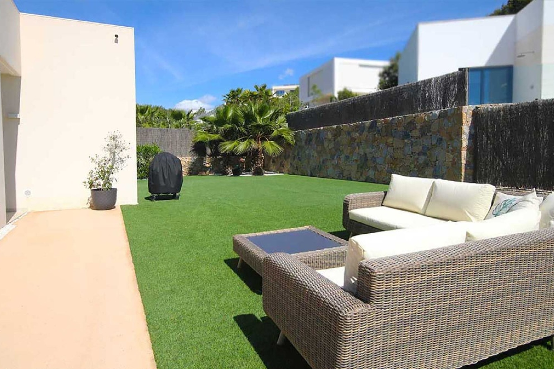 Resale - Villa - Orihuela - Las Colinas Golf