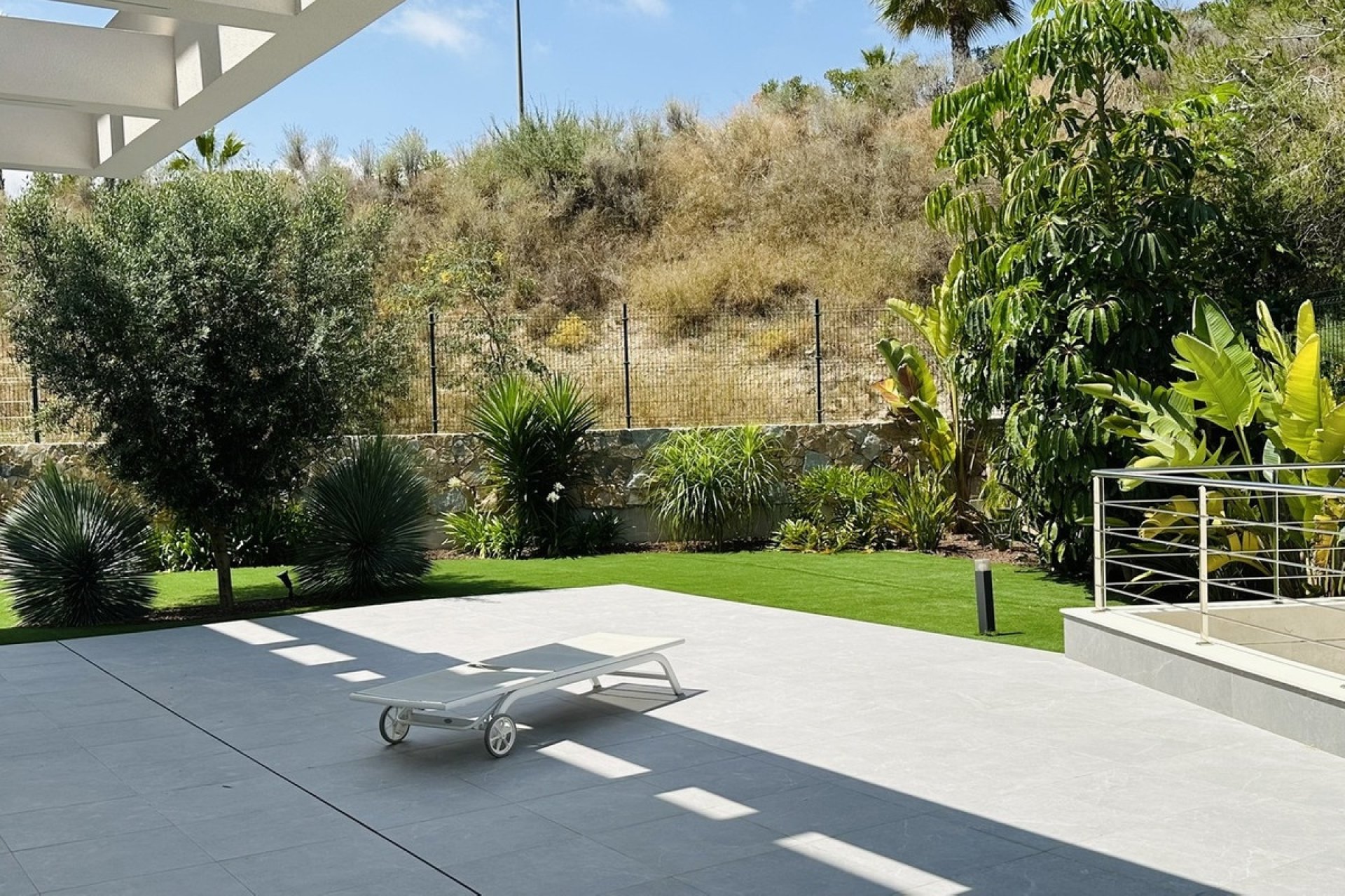 Resale - Villa - Orihuela - Las Colinas Golf