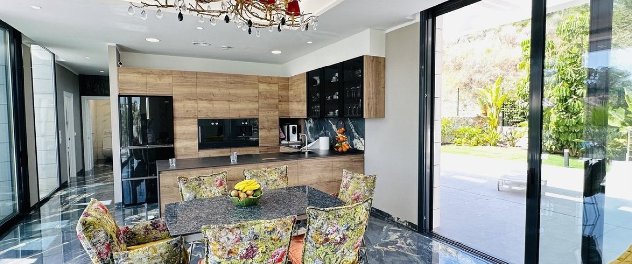 Resale - Villa - Orihuela - Las Colinas Golf