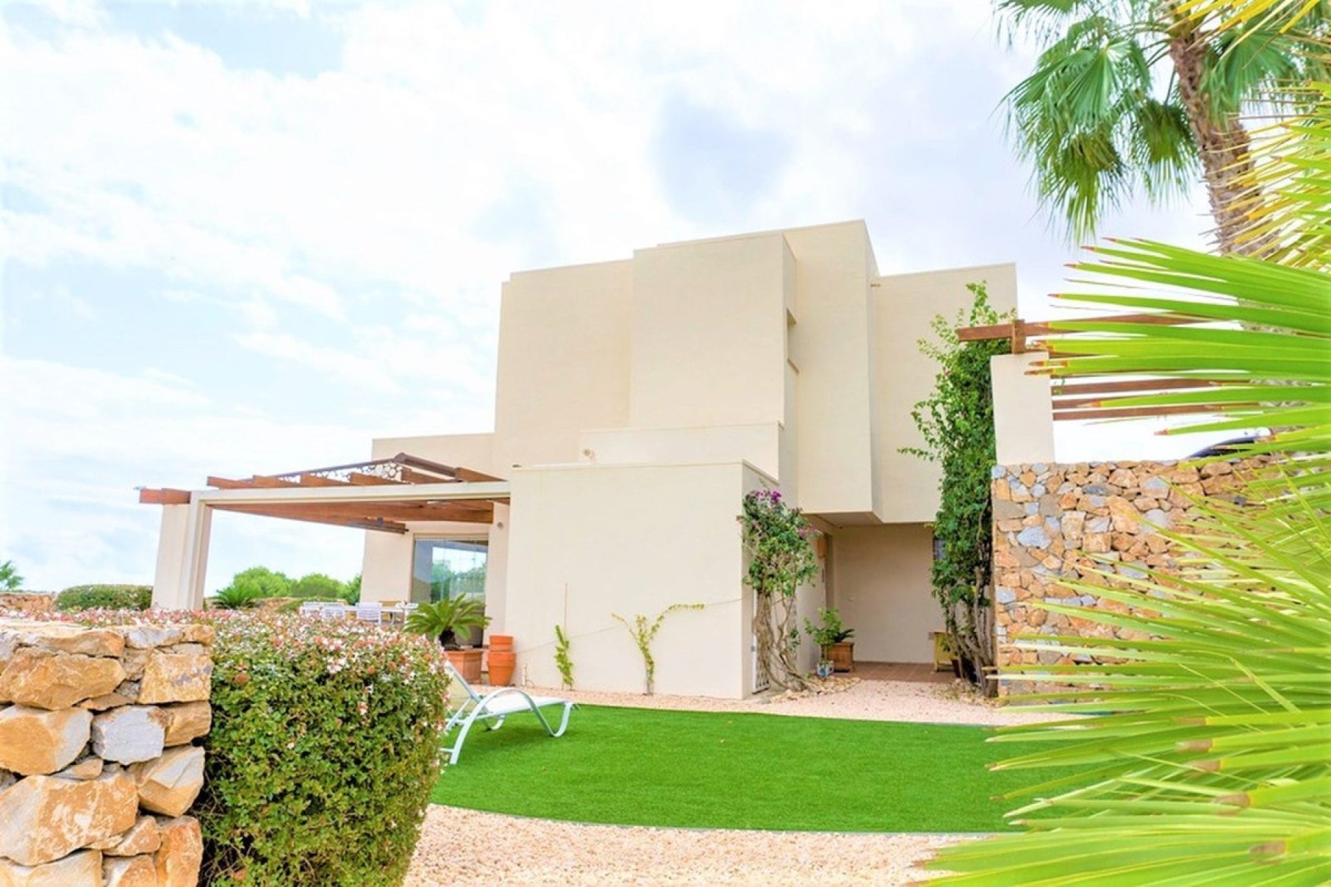 Resale - Villa - Orihuela - Las Colinas Golf