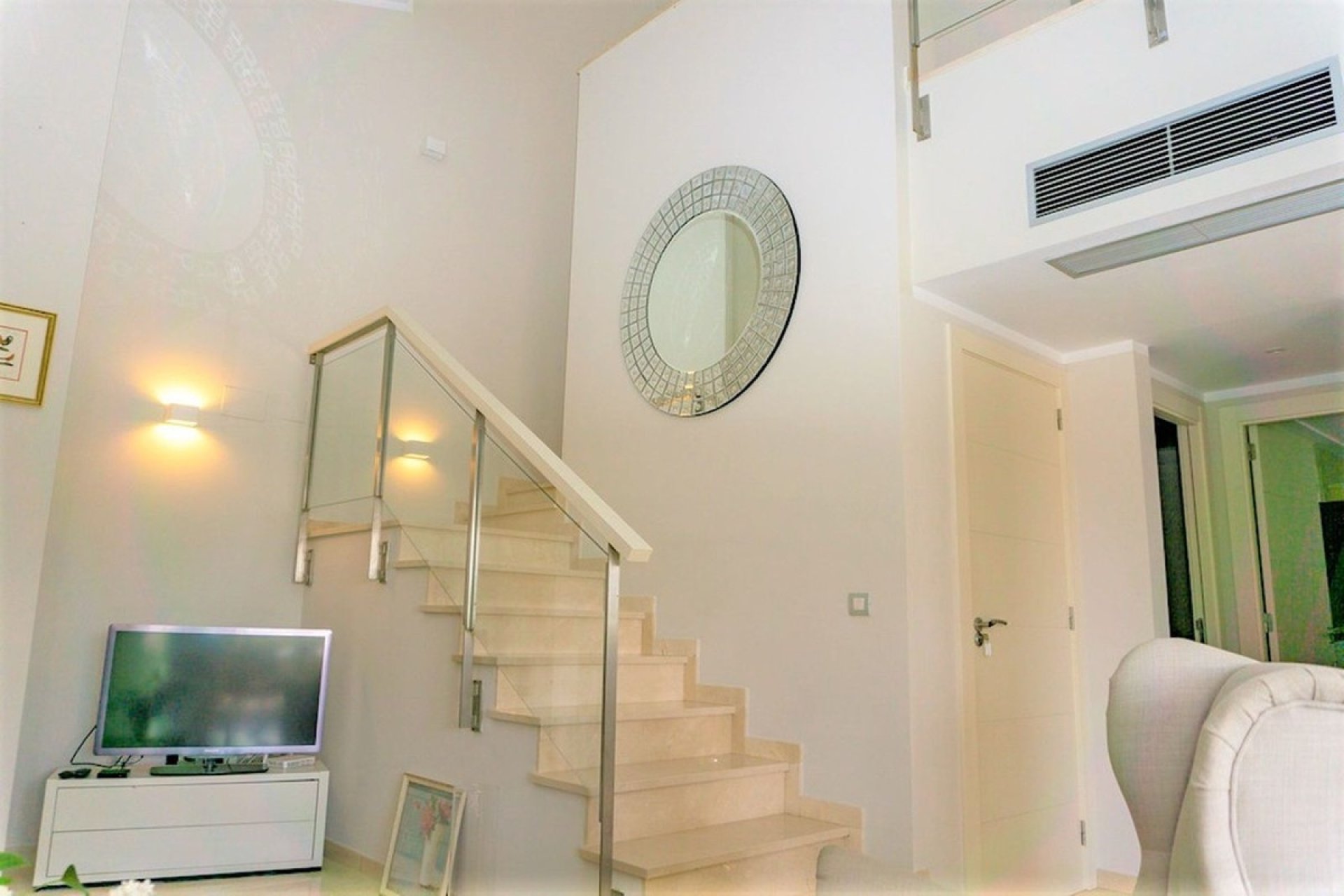 Resale - Villa - Orihuela - Las Colinas Golf