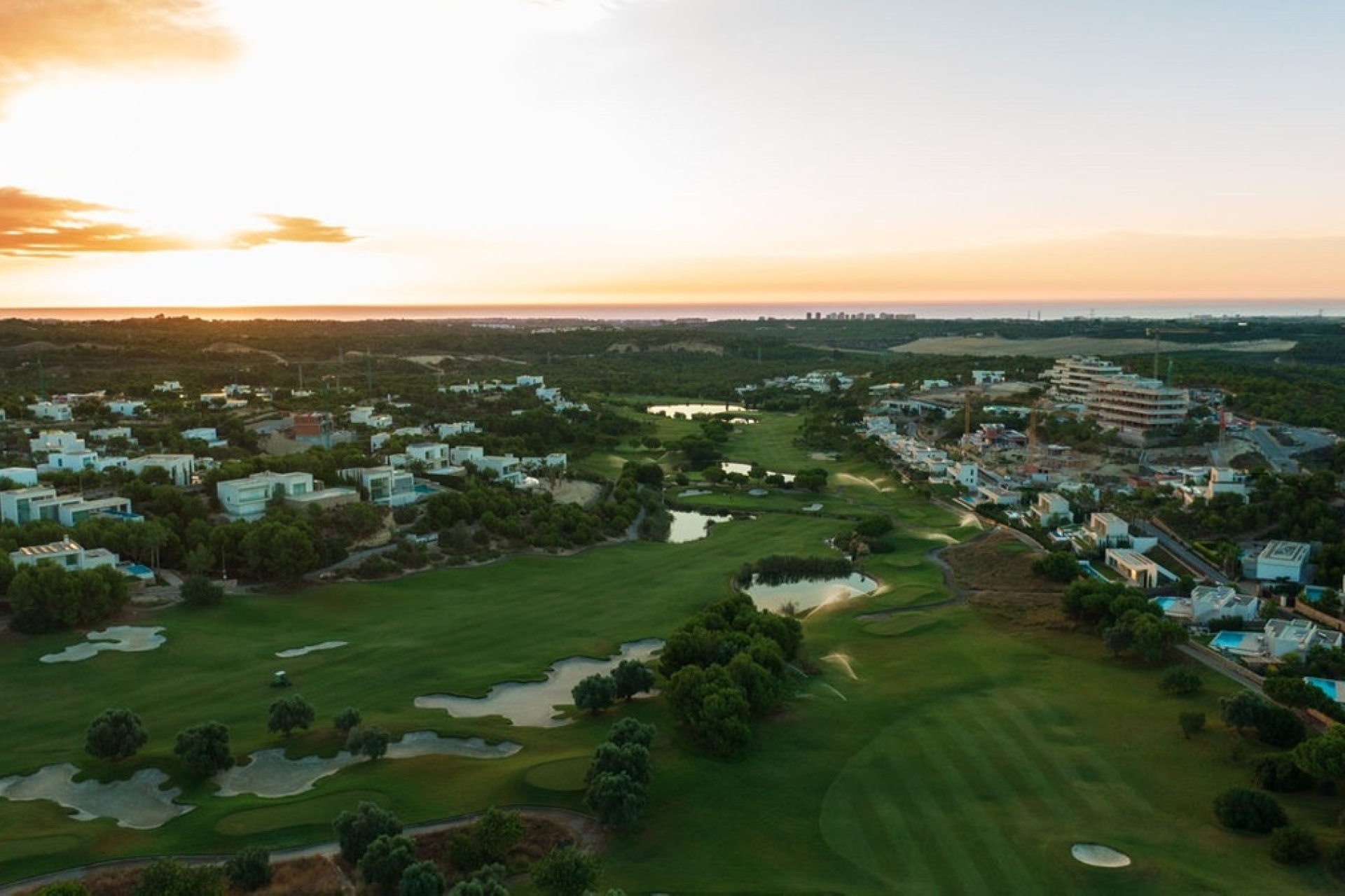 Resale - Villa - Orihuela - Las Colinas Golf