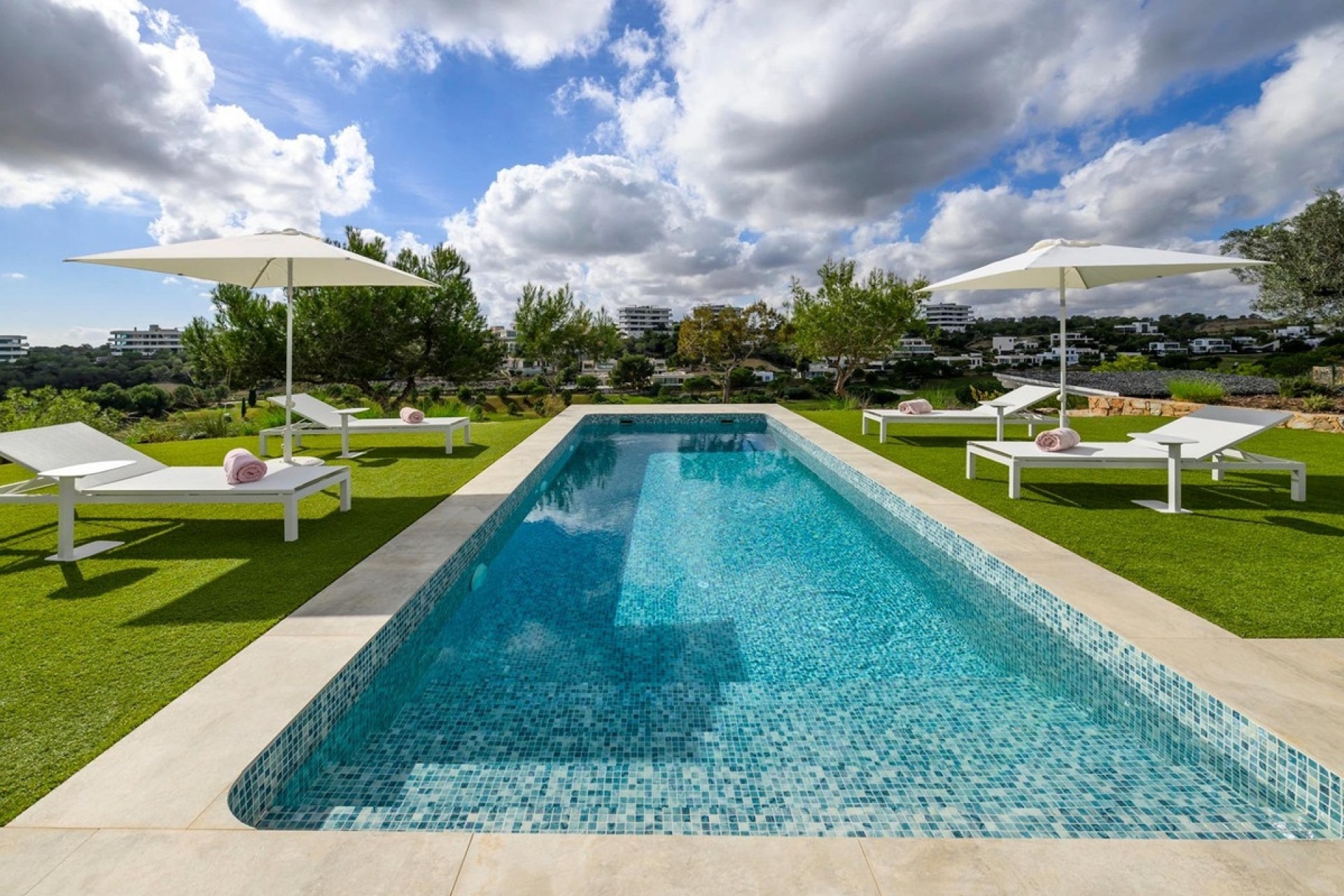 Resale - Villa - Orihuela - Las Colinas Golf