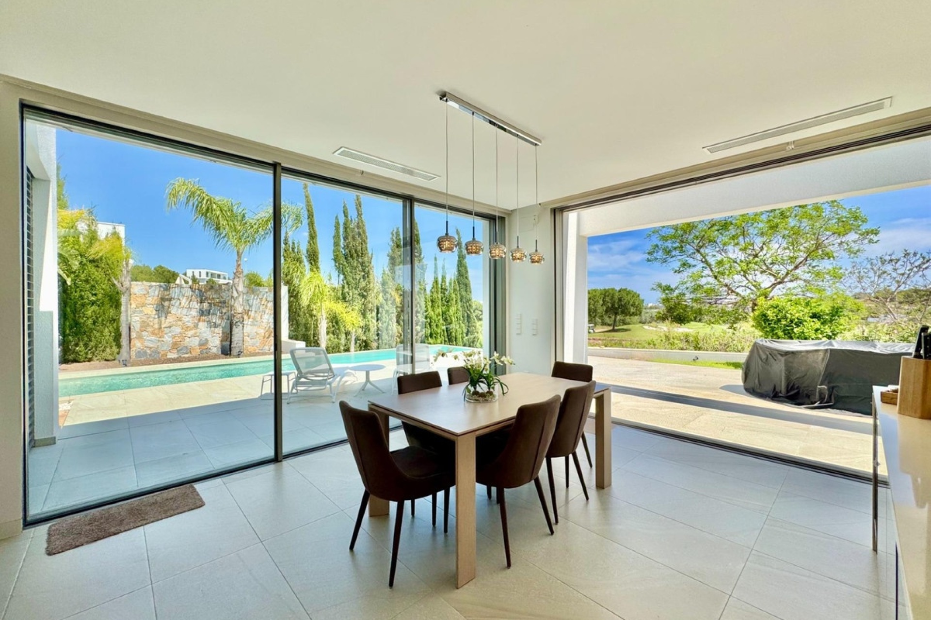 Resale - Villa - Orihuela - Las Colinas Golf