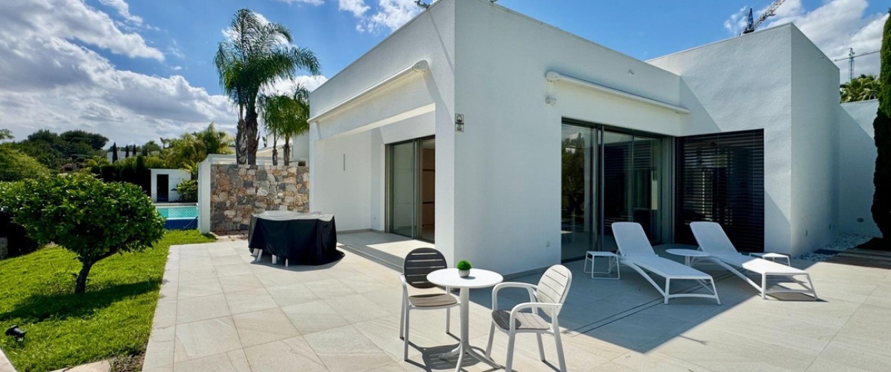 Resale - Villa - Orihuela - Las Colinas Golf