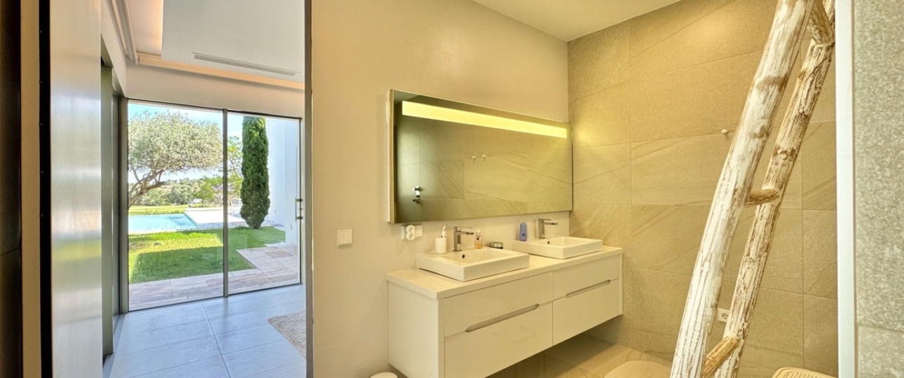 Resale - Villa - Orihuela - Las Colinas Golf