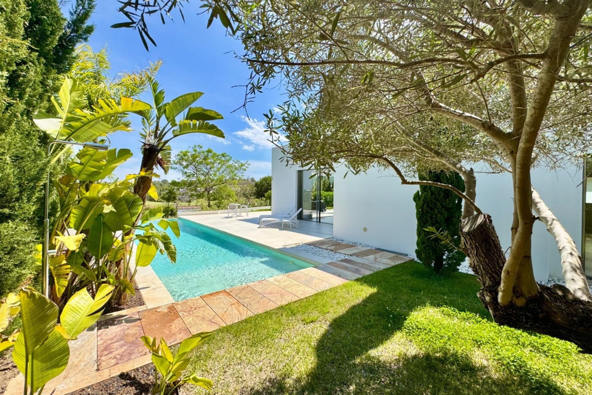 Resale - Villa - Orihuela - Las Colinas Golf