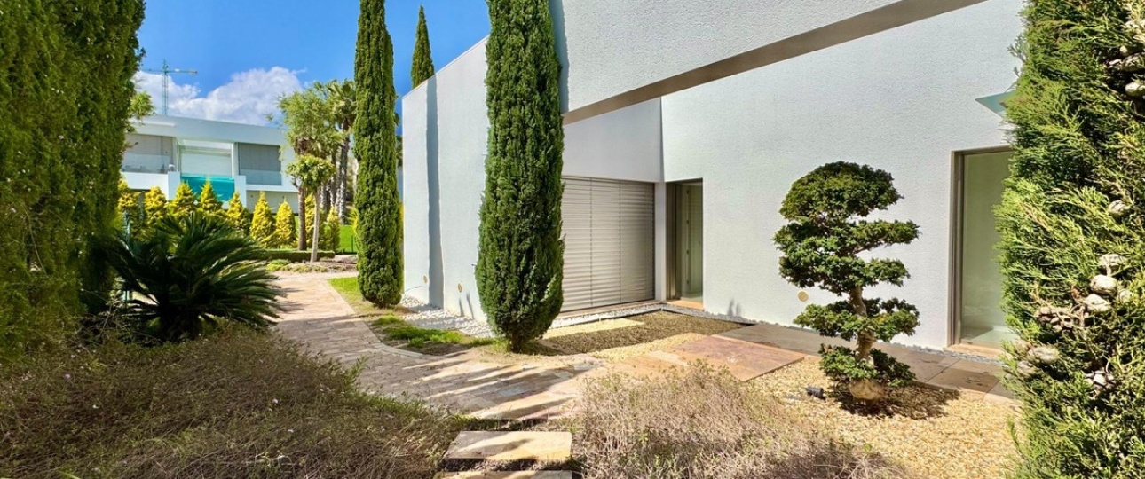 Resale - Villa - Orihuela - Las Colinas Golf