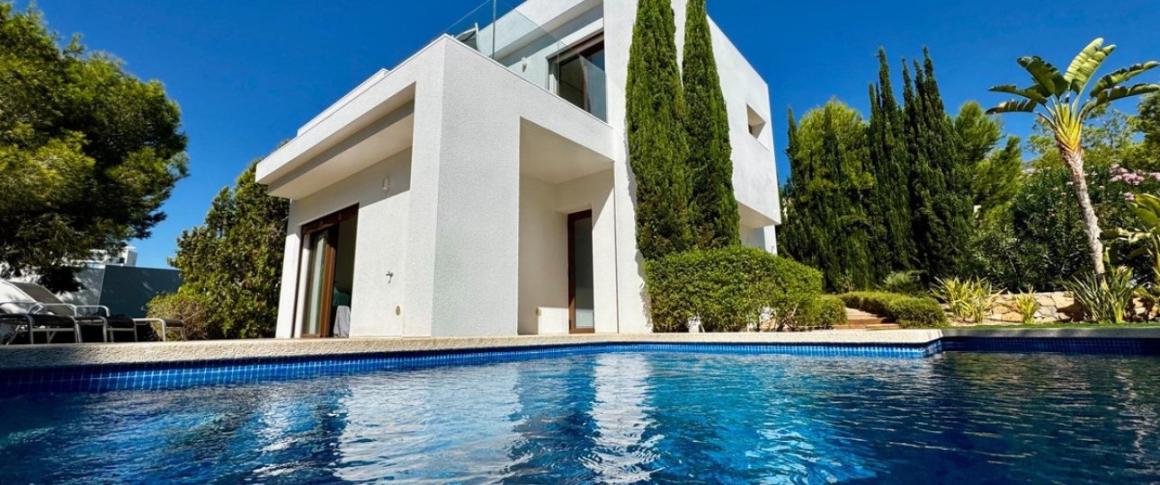 Resale - Villa - Orihuela - Las Colinas Golf