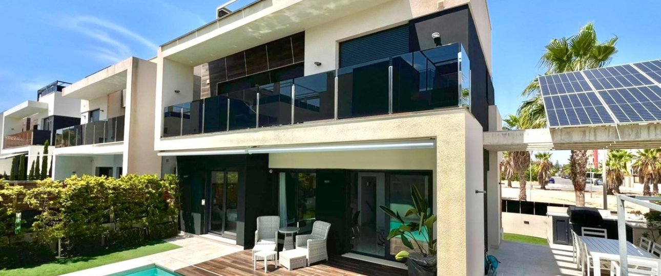 Resale - Villa - Orihuela - Lomas de Cabo Roig