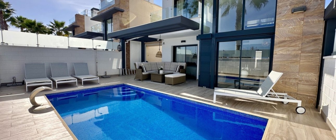 Resale - Villa - Orihuela - Lomas de Cabo Roig