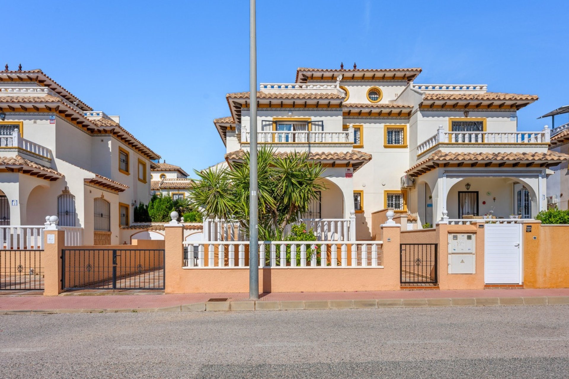 Resale - Villa - Orihuela - Lomas de Cabo Roig