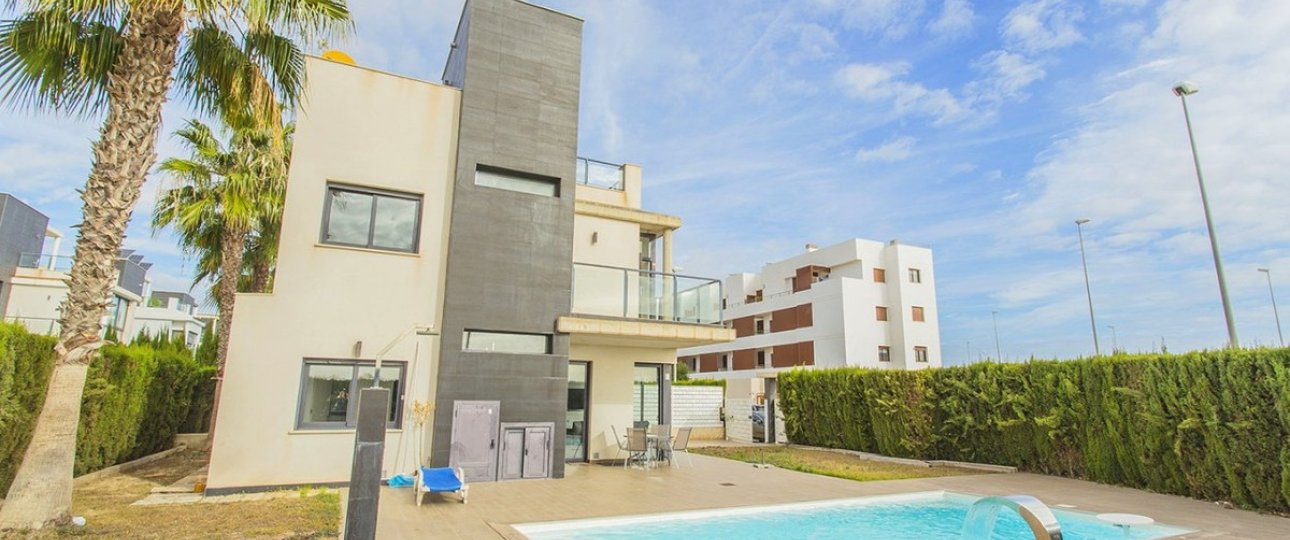 Resale - Villa - Orihuela - Lomas de Cabo Roig