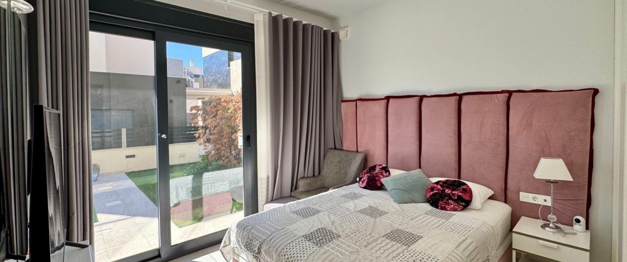 Resale - Villa - Orihuela - Lomas de Cabo Roig