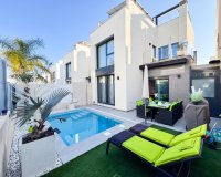 Resale - Villa - Orihuela - Los Altos