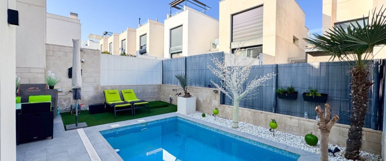 Resale - Villa - Orihuela - Los Altos