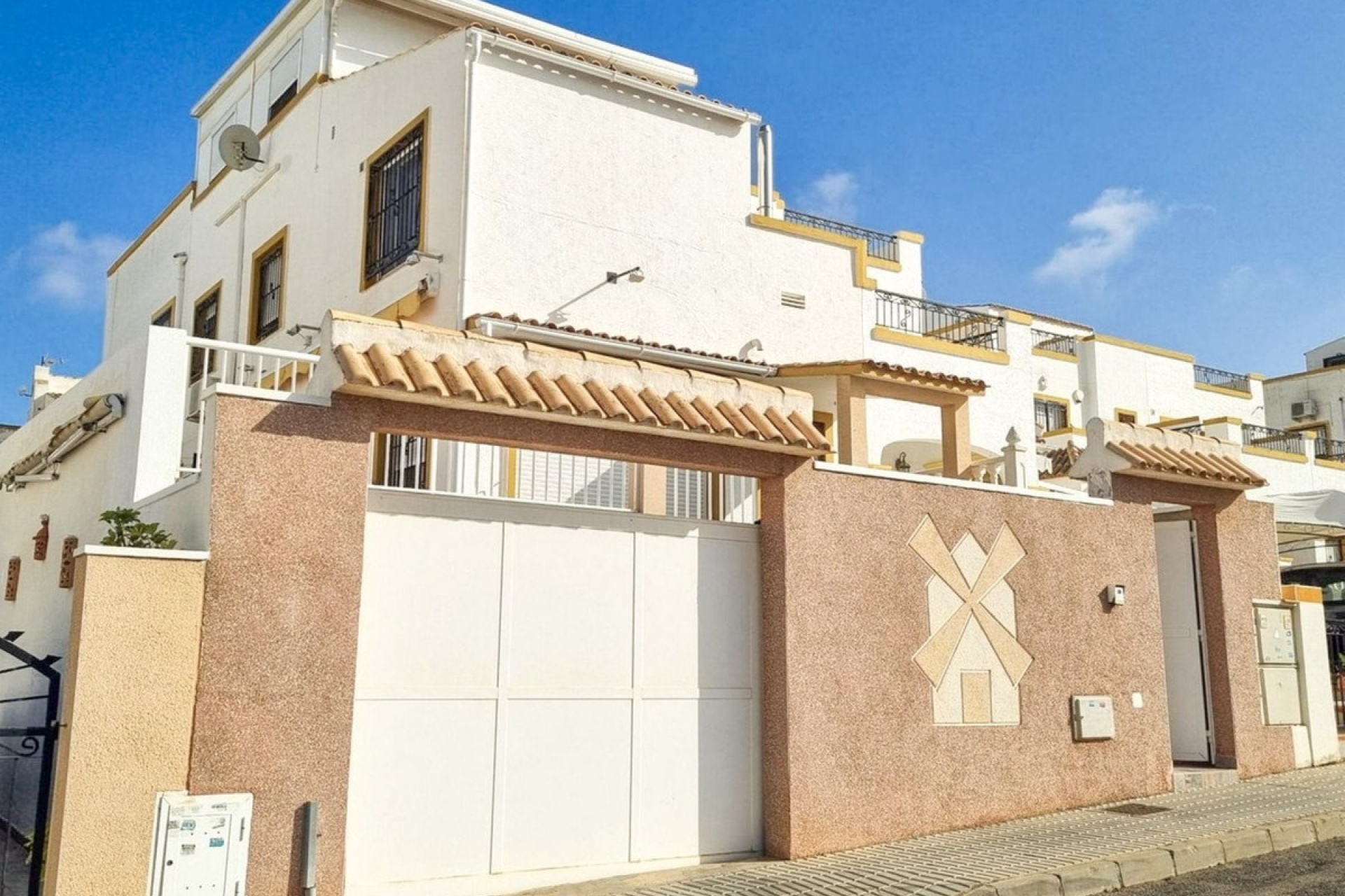 Resale - Villa - Orihuela - Los Altos