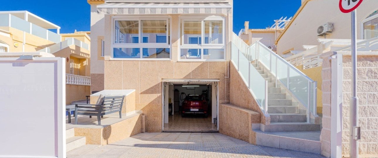 Resale - Villa - Orihuela - Los Altos