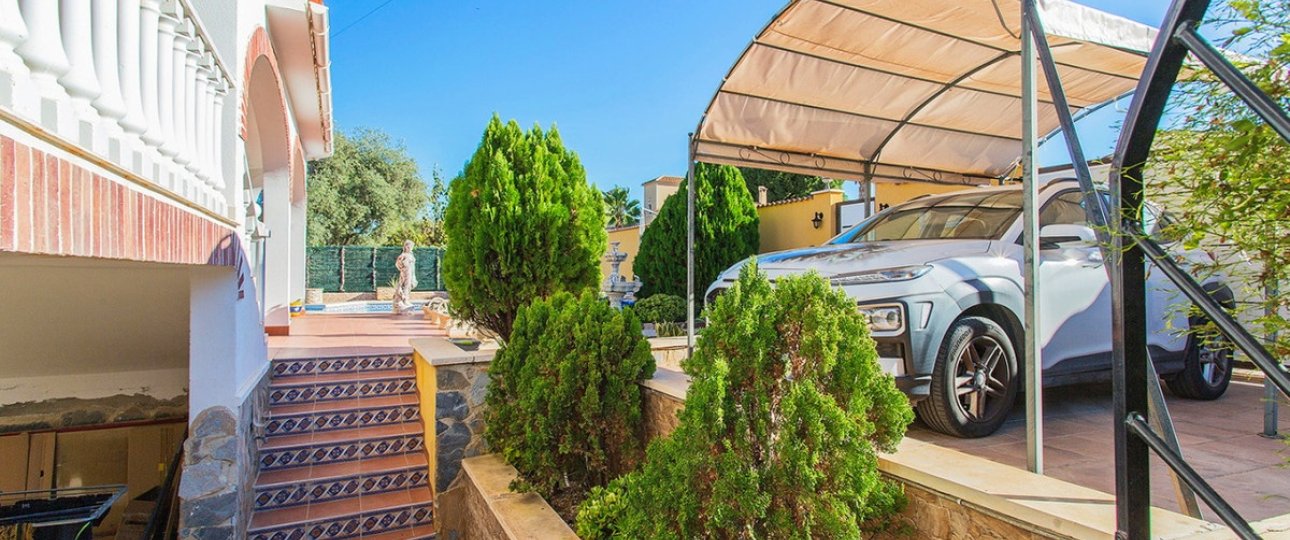 Resale - Villa - Orihuela - Los Balcones