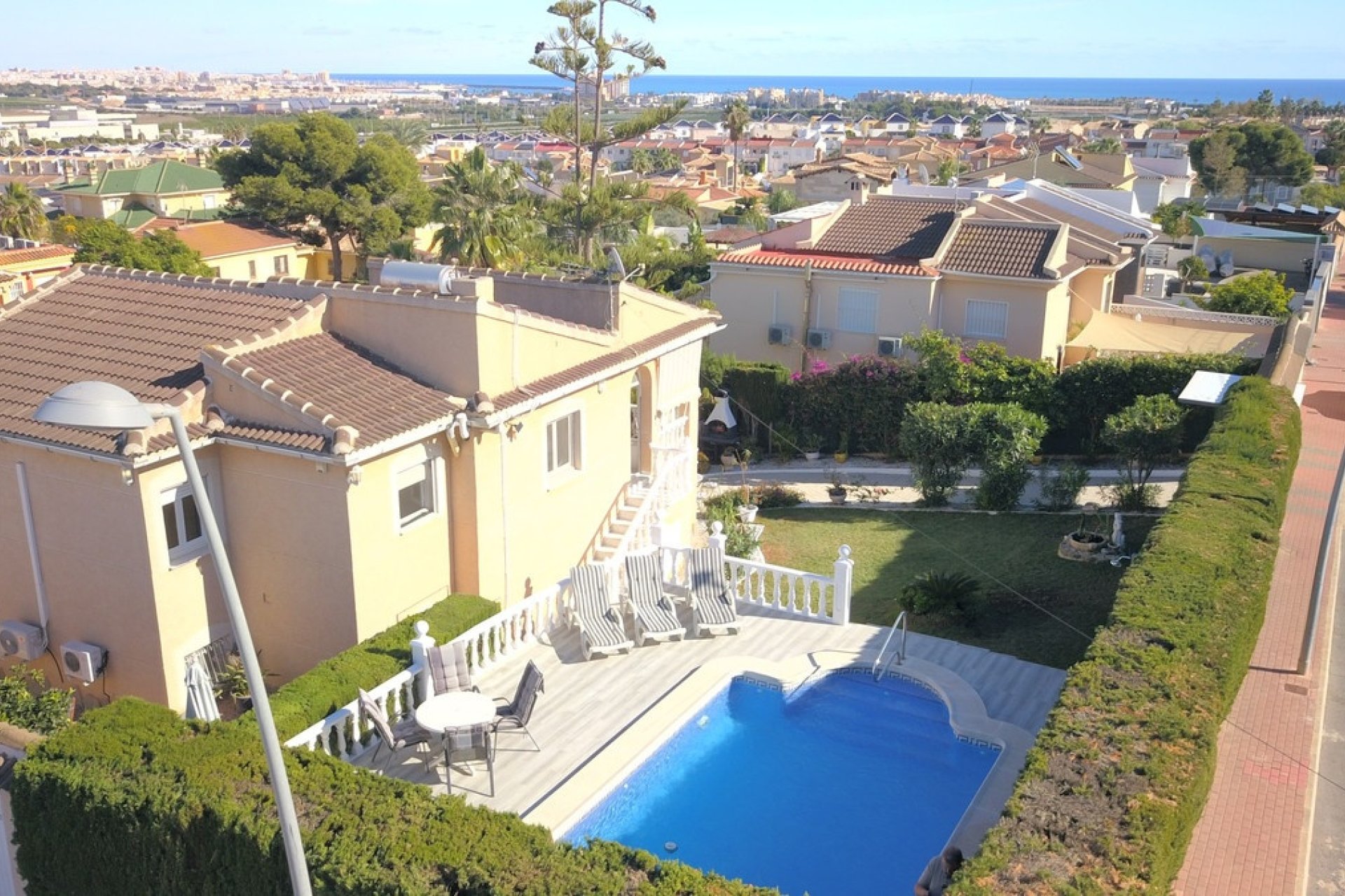 Resale - Villa - Orihuela - Los Balcones
