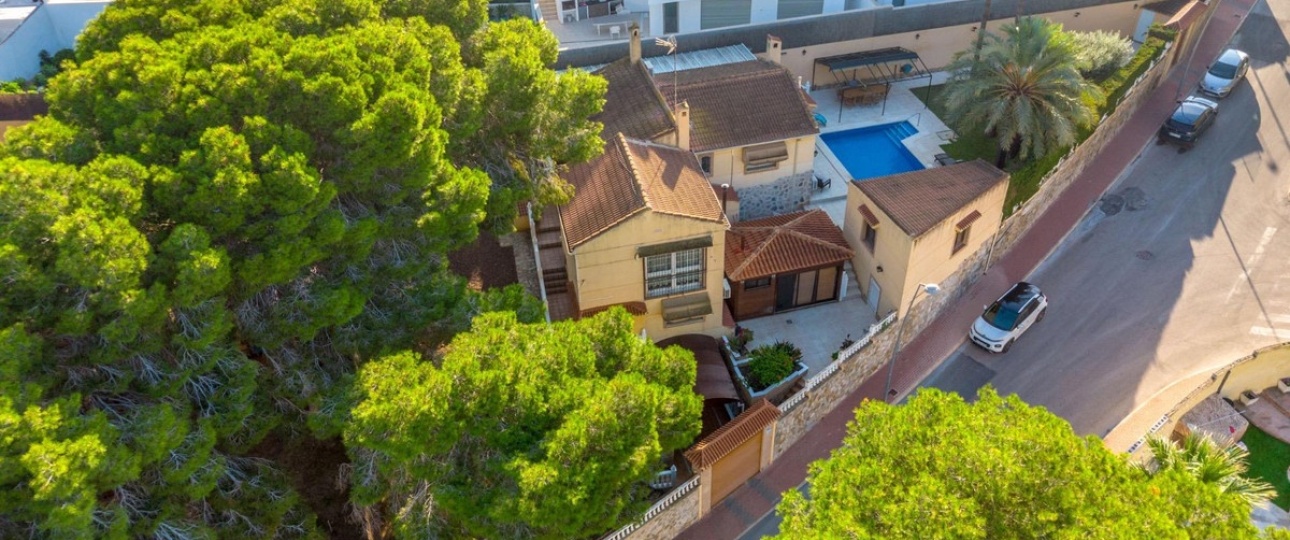 Resale - Villa - Orihuela - Los Balcones