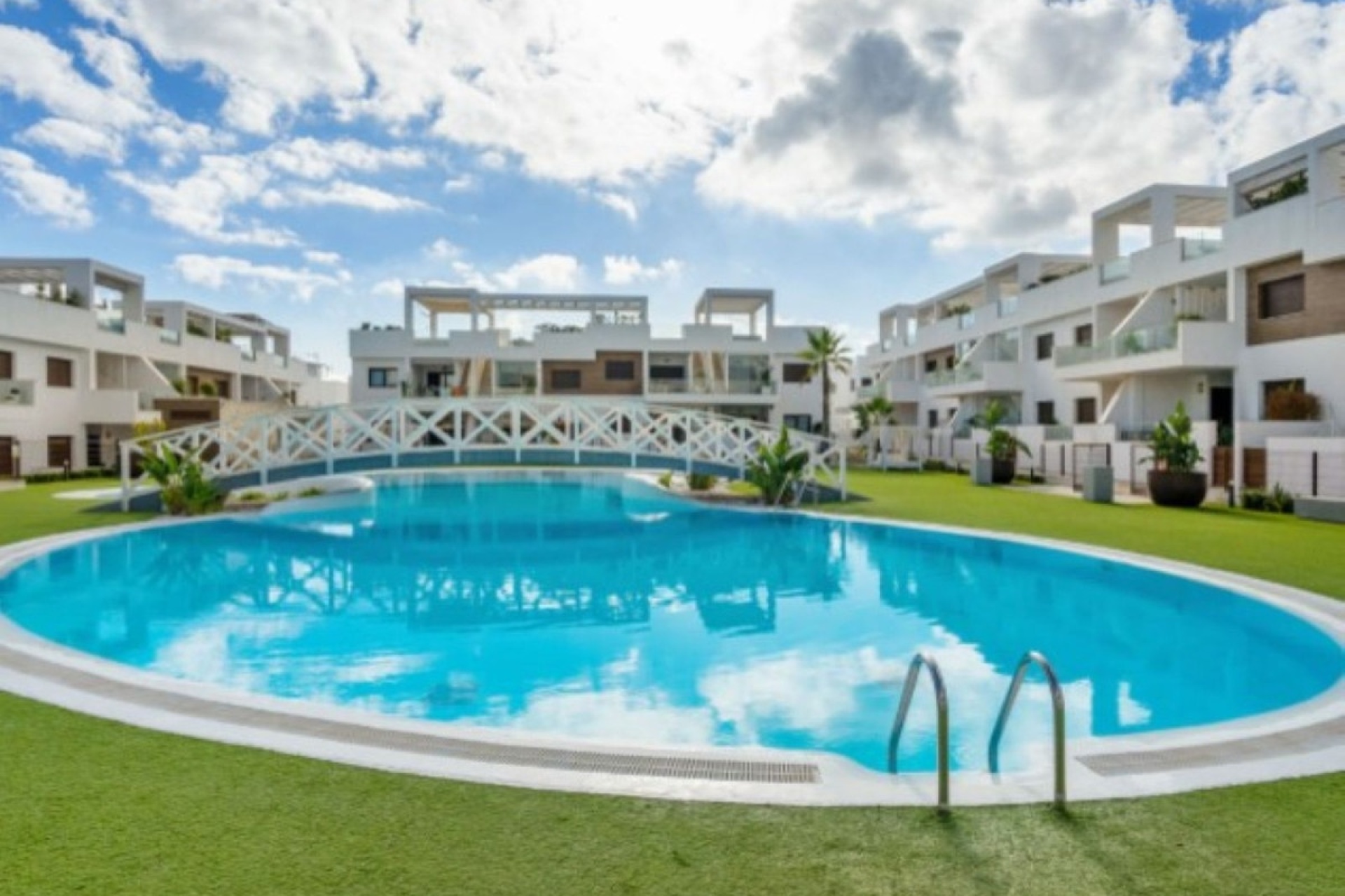 Resale - Villa - Orihuela - Los Balcones