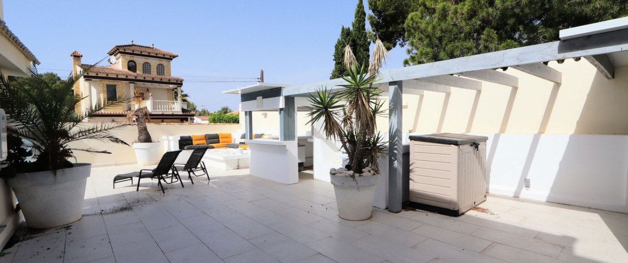 Resale - Villa - Orihuela - Los Balcones