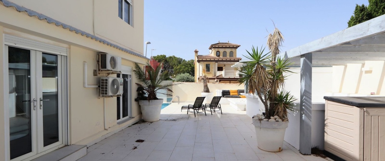 Resale - Villa - Orihuela - Los Balcones