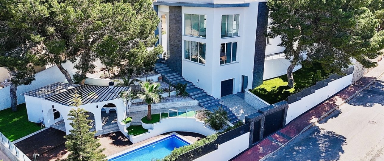 Resale - Villa - Orihuela - Los Balcones