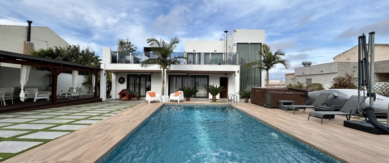 Resale - Villa - Orihuela - Los Balcones