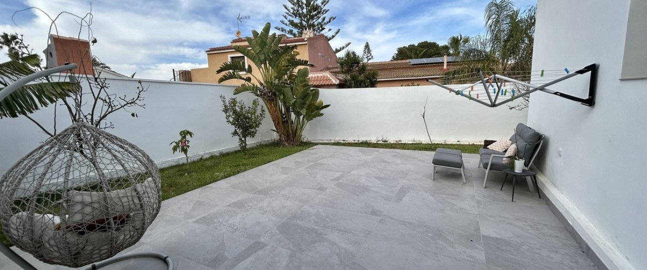 Resale - Villa - Orihuela - Los Balcones