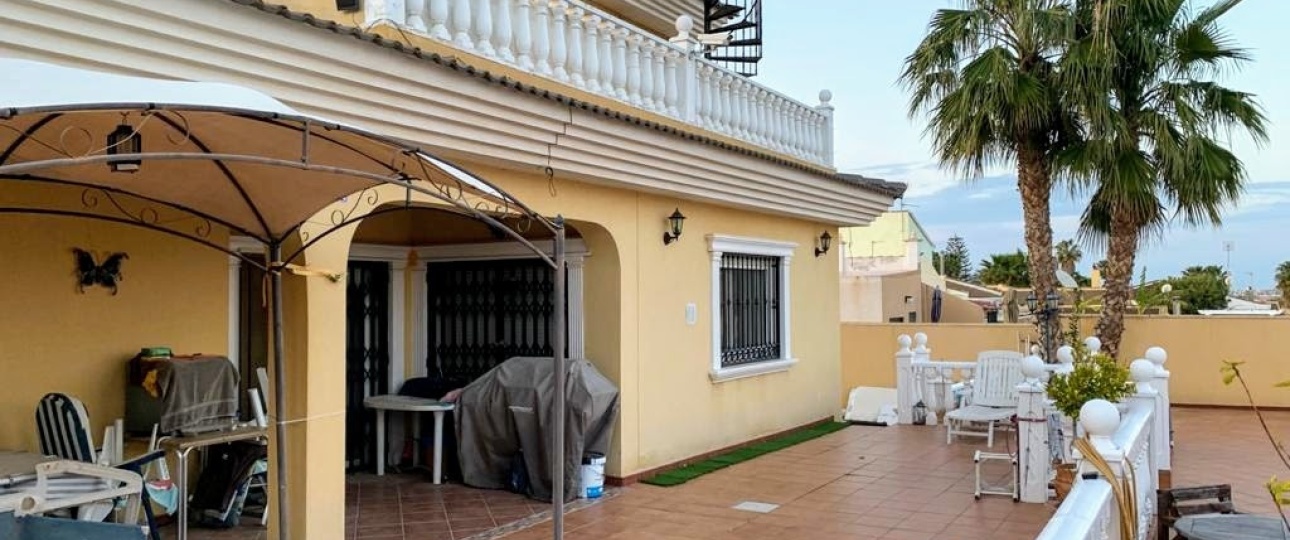 Resale - Villa - Orihuela - Los Balcones