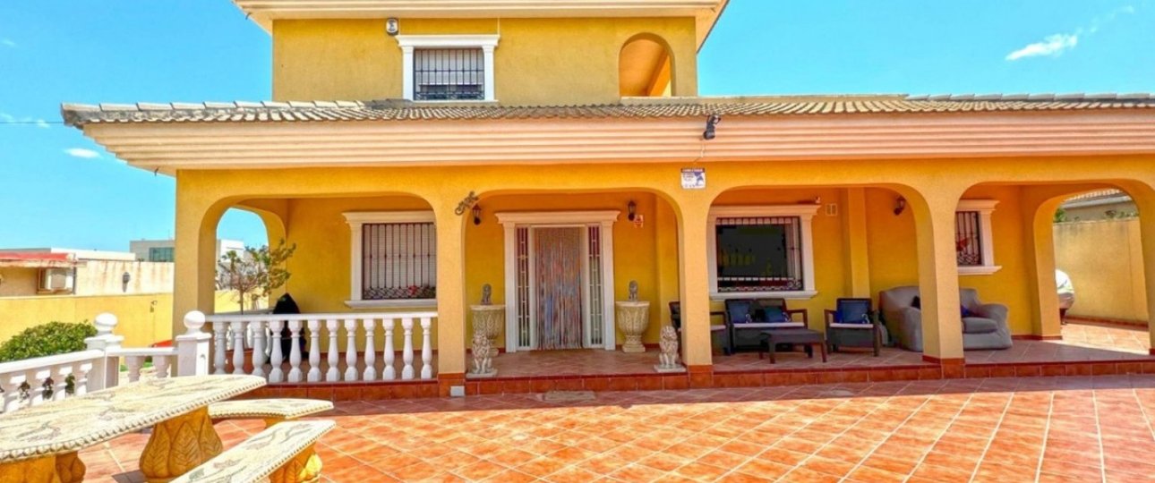 Resale - Villa - Orihuela - Los Balcones