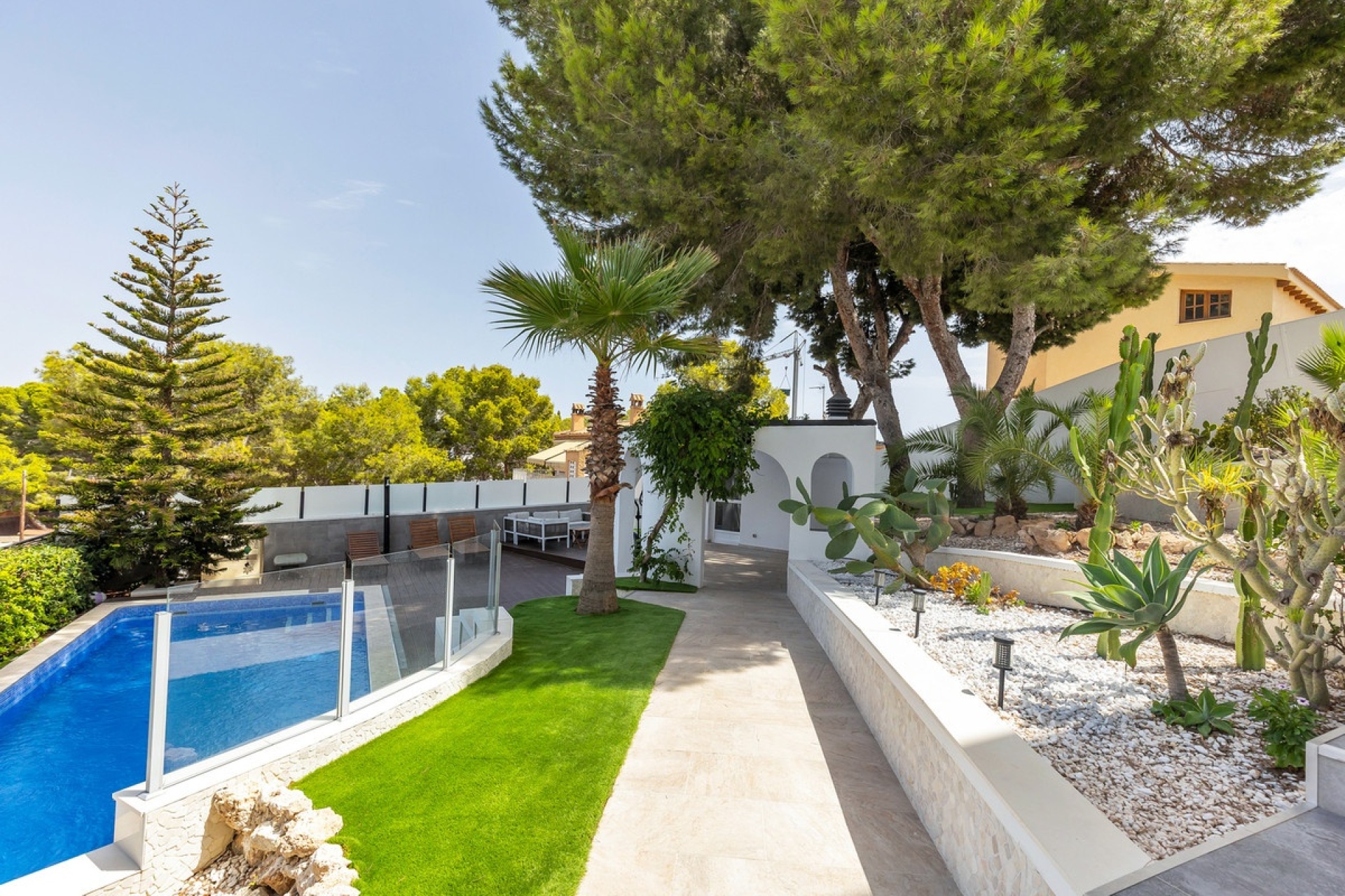 Resale - Villa - Orihuela - Los Balcones