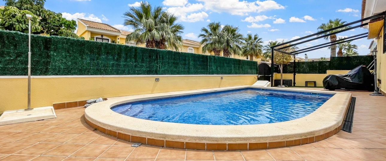 Resale - Villa - Orihuela - Los Dolses