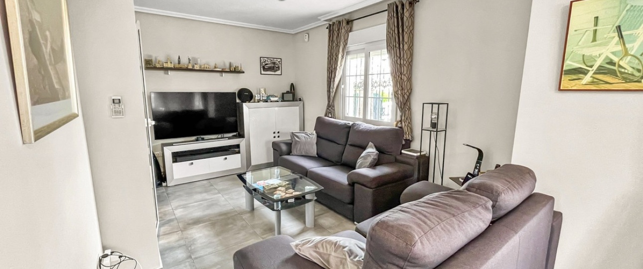 Resale - Villa - Orihuela - Los Dolses