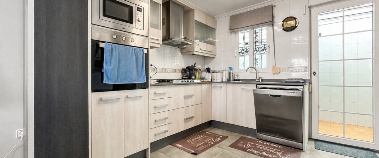Resale - Villa - Orihuela - Los Dolses