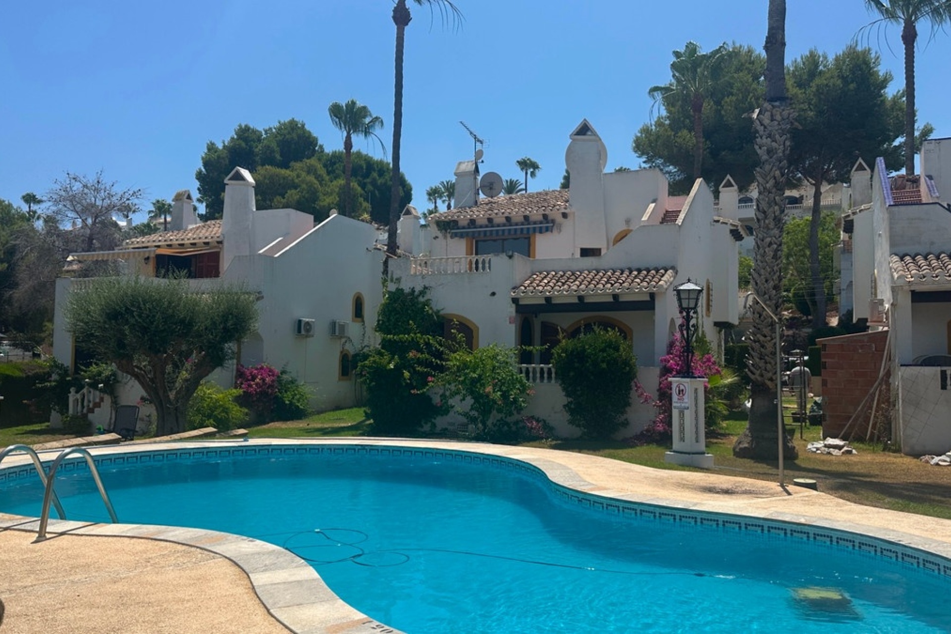 Resale - Villa - Orihuela - Los Dolses