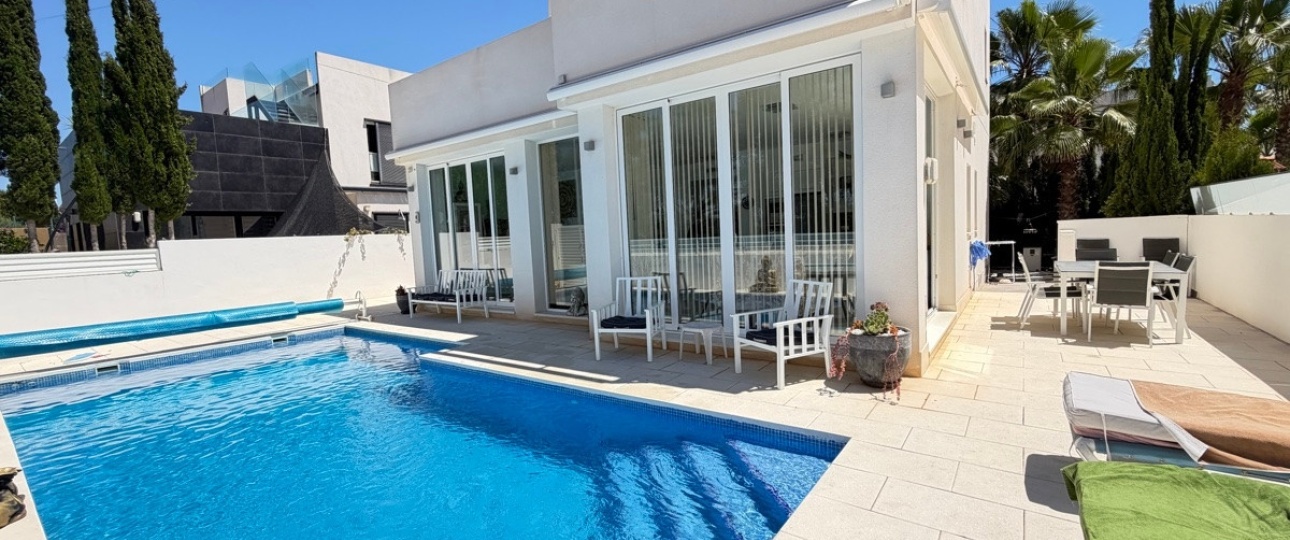 Resale - Villa - Orihuela - Mil Palmeras
