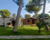 Resale - Villa - Orihuela - Orihuela Costa