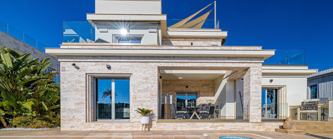 Resale - Villa - Orihuela - Orihuela Costa