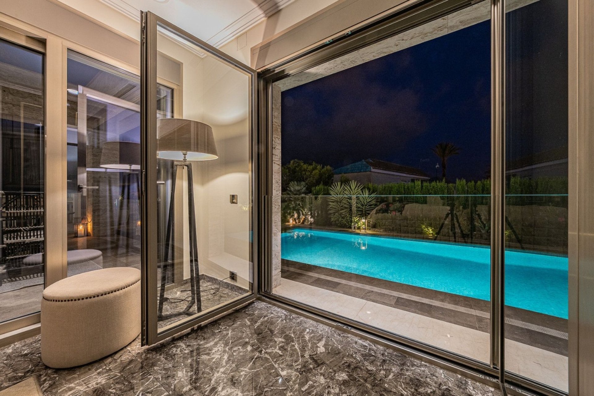 Resale - Villa - Orihuela - Orihuela Costa