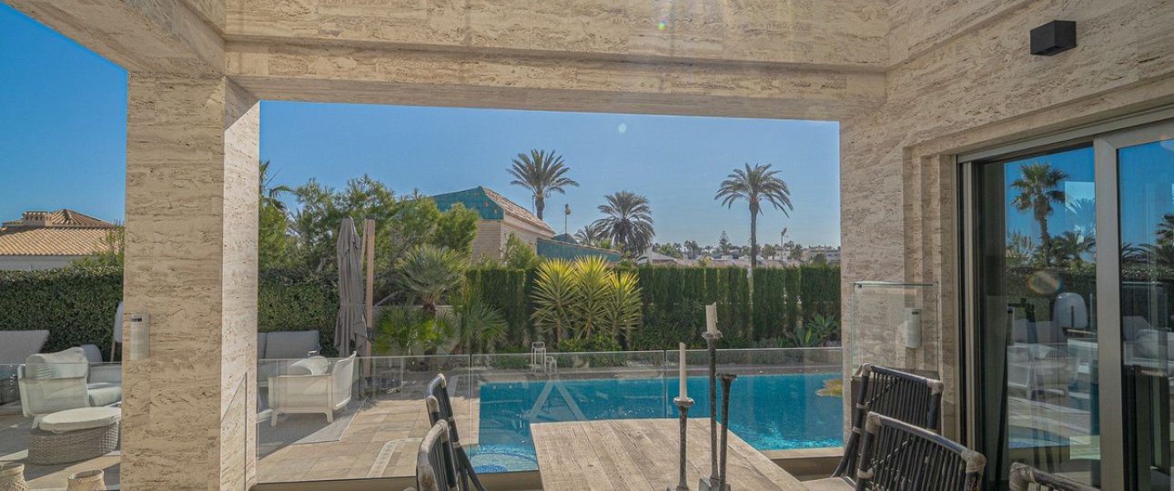 Resale - Villa - Orihuela - Orihuela Costa