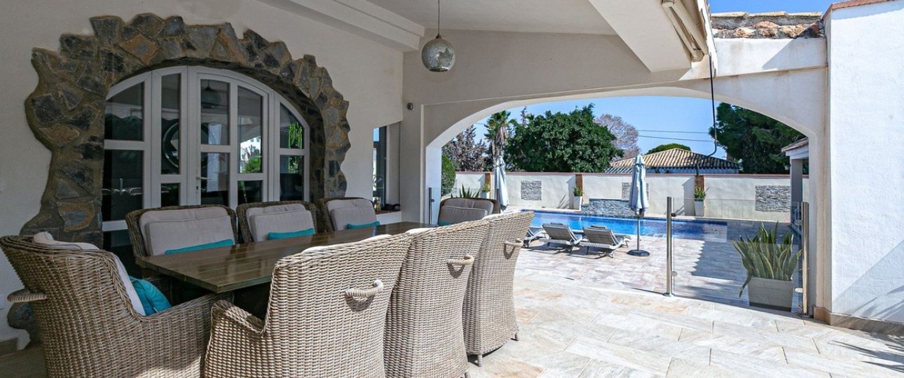 Resale - Villa - Orihuela - Orihuela Costa